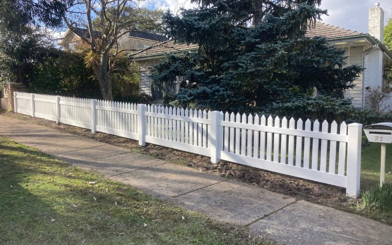 PVC Picket Fence Front of House 2