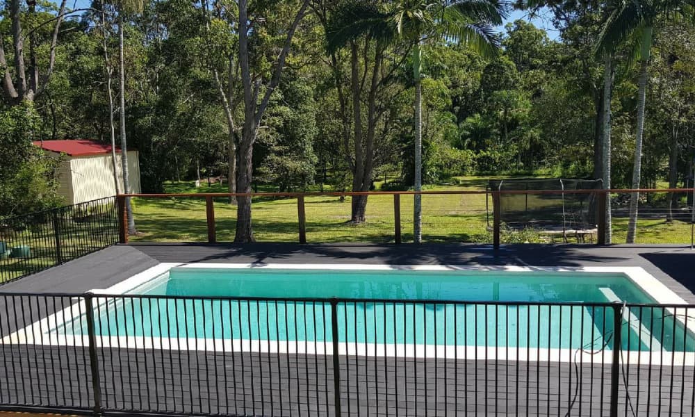 Pool fence safety Victoria